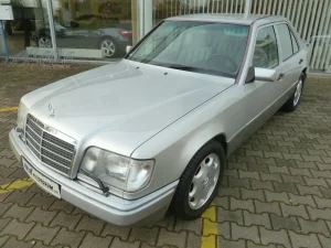 Mercedes-Benz Baureihe 124 - Bild 4