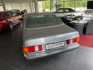 Mercedes-Benz Baureihe 124 - Bild 14