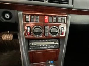 Mercedes-Benz Baureihe 124 - Bild 20