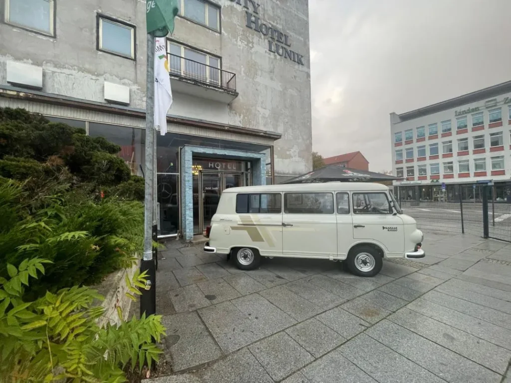 2025, HKW-Fete – Lunik