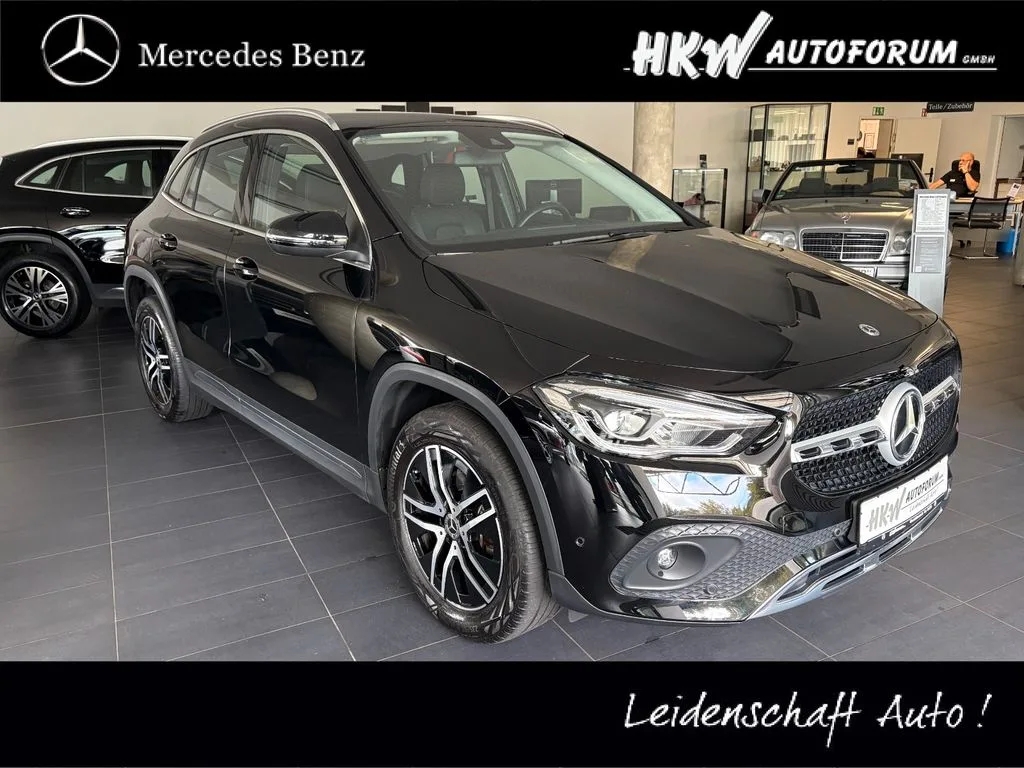 MERCEDES-BENZ GLA 200 Progressive/LED/Tempomat/MBUX/Sitzh.